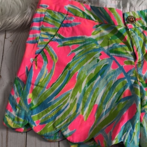 Lilly Pulitzer The Buttercup Shorts Size 2 - Picture 2 of 12